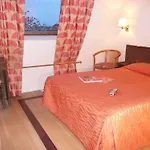 Logis Beausejour מלון קולמר