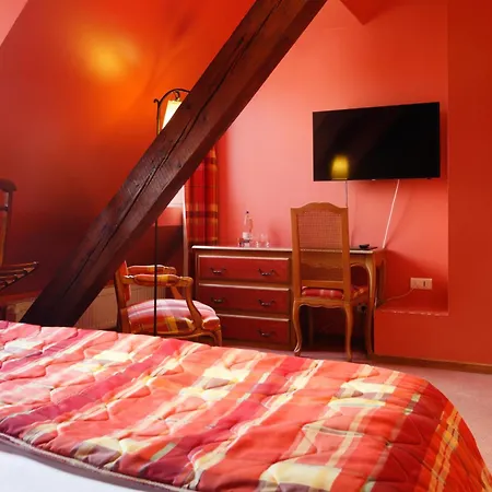 Logis Beausejour Hotel 3*