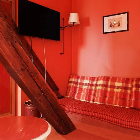 Logis Beausejour Hotel