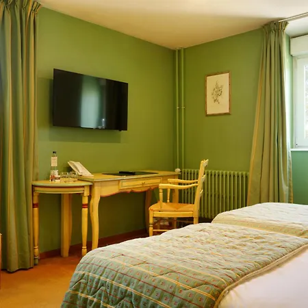 Logis Beausejour Hotel 3*