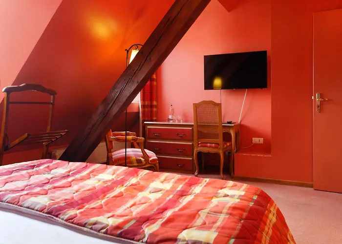 Logis Beauséjour Hotel 3*