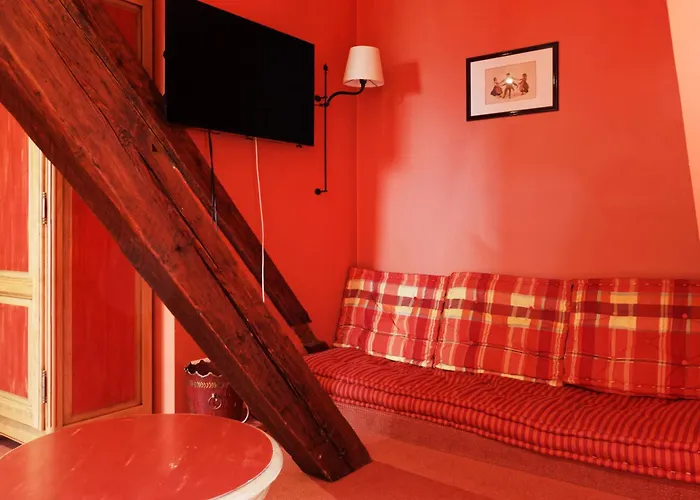 Logis Beausejour Hotel