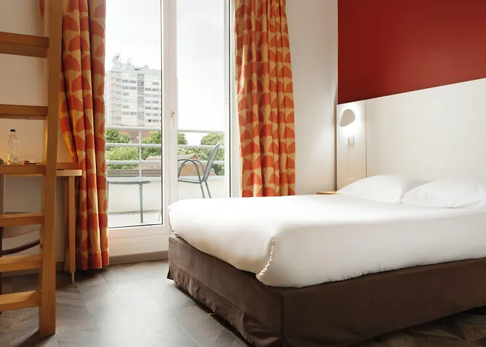 Logis Beausejour 酒店 科尔马